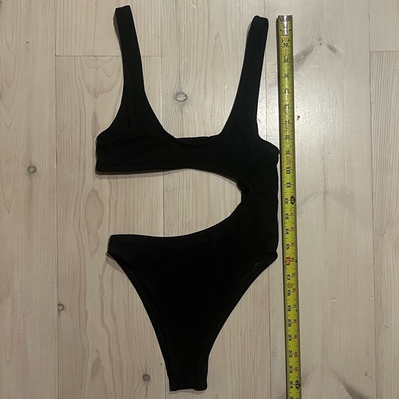 BetterTan One Piece Swimsuit Better Tan - Picture 8 of 8